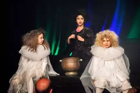 Goldoni_01_03_2026_Stuck_1-36_original